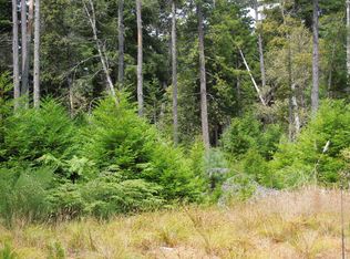 43375 Surfwood Dr, Mendocino, CA 95460