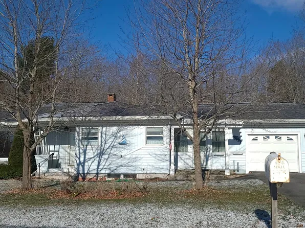 21 Perkins Road, Belfast, ME 04915