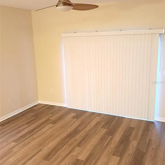 4239 Winding Vine Dr — Photo 4
