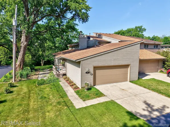 6605 Flushing Rd, Flushing, MI 48433