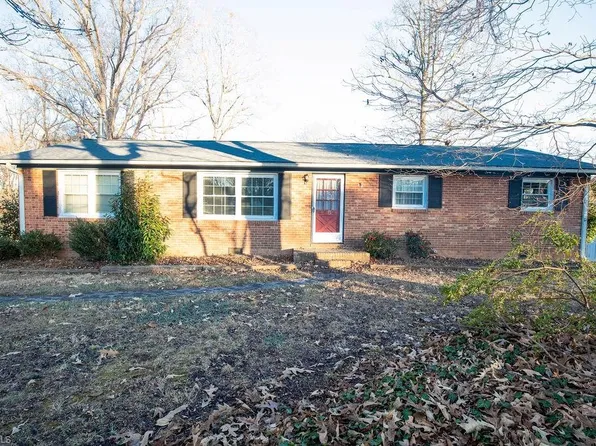 4484 Virginia Dr, Trinity, NC 27370