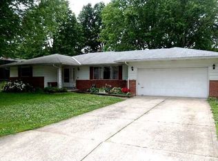 1405 Knollwood Dr E, Columbus, OH 43232