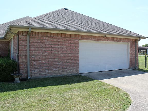 4th image of 166 Meadowview Cir