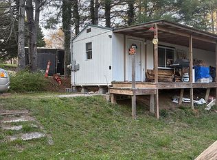 53 Bailey Rd, Lookout Mountain, GA 30750