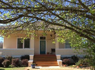 990 Double Bridges Rd, Winterville, GA 30683