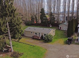 12671 Markwood Rd, Burlington, WA 98233