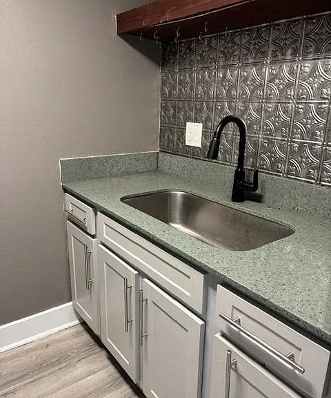 4127 Dolphin Dr #1 — Photo 6