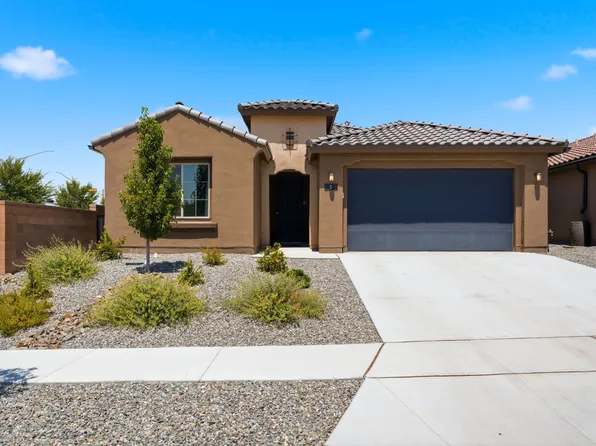 3 Mountaingem Loop, Santa Fe, NM 87508