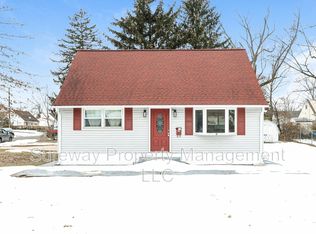 953 Terrace Blvd, Ewing, NJ 08618