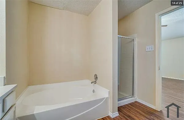 2500 Hidden Springs Dr — Photo 5