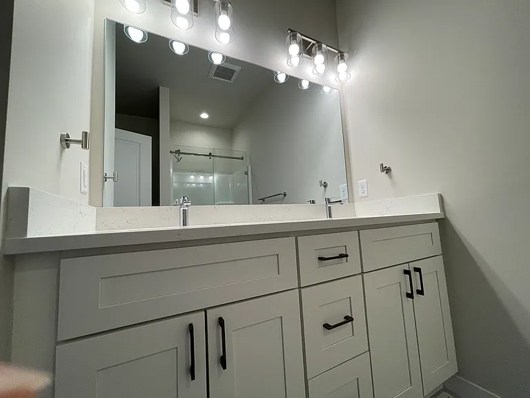 1030 Finch Ln #H — Photo 19