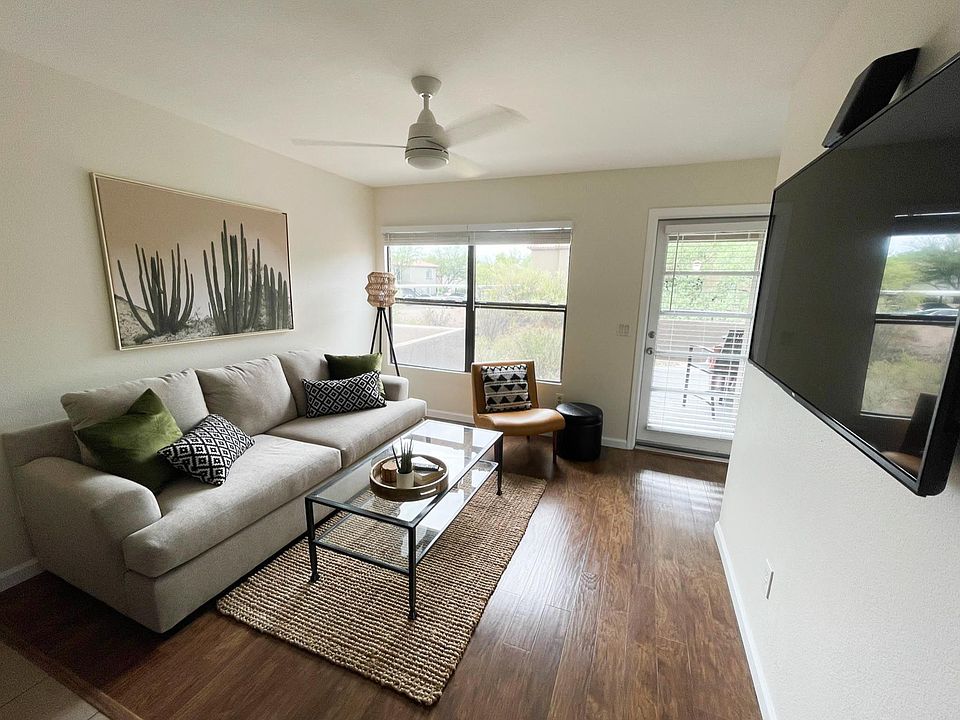Cool and comfortable living room with new 55" Smart TV