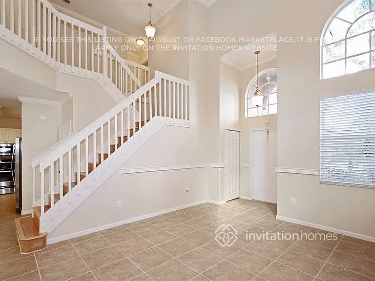 6251 Oak Bluff Way — Photo 4