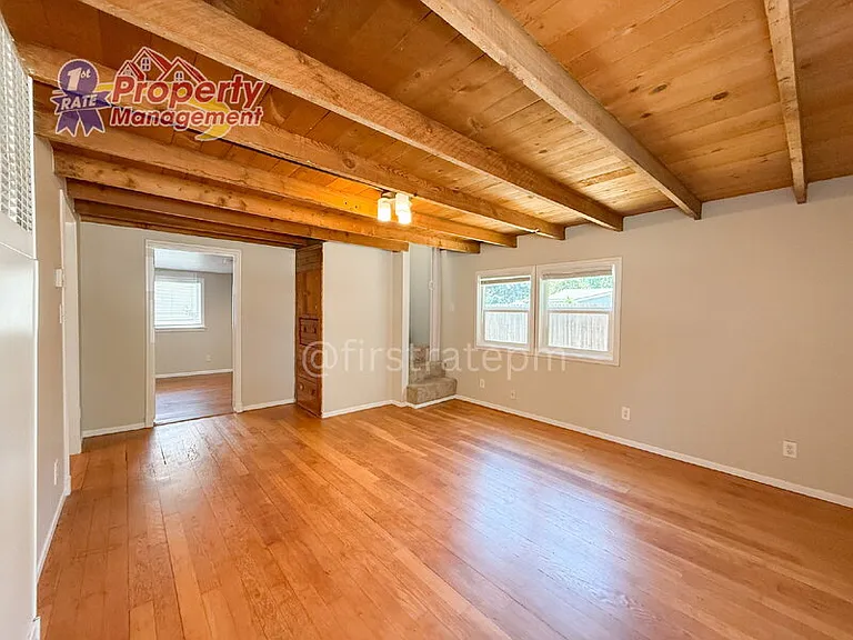 7145 W Petrie St — Photo 7