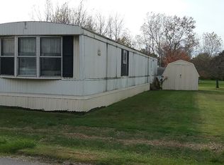 64 Pioneer Ln, Yorkshire, NY 14173
