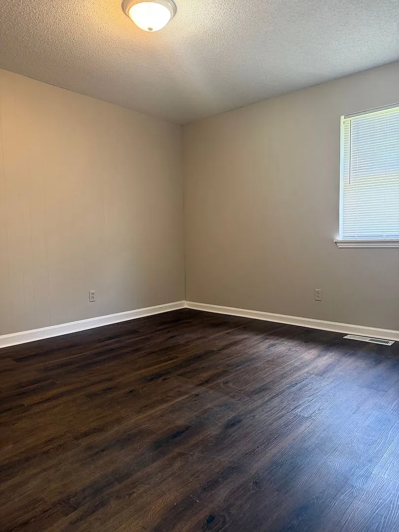 26 Rossfield Cove 01740 — Photo 3