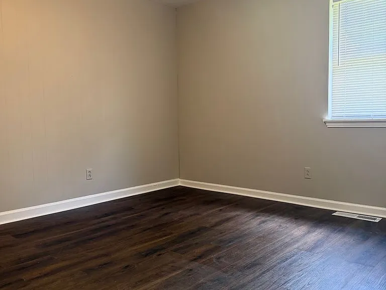 26 Rossfield Cv — Photo 3