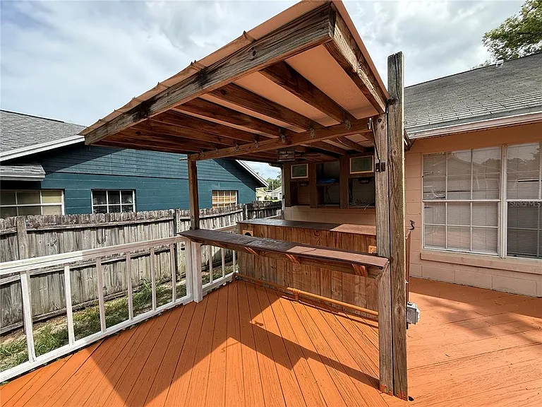 6521 Garden Spring Ct — Photo 16