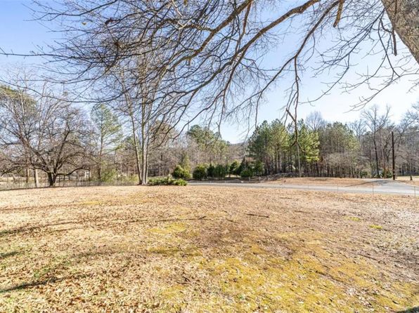1608 Little Texas Valley Rd NW, Rome, GA 30165