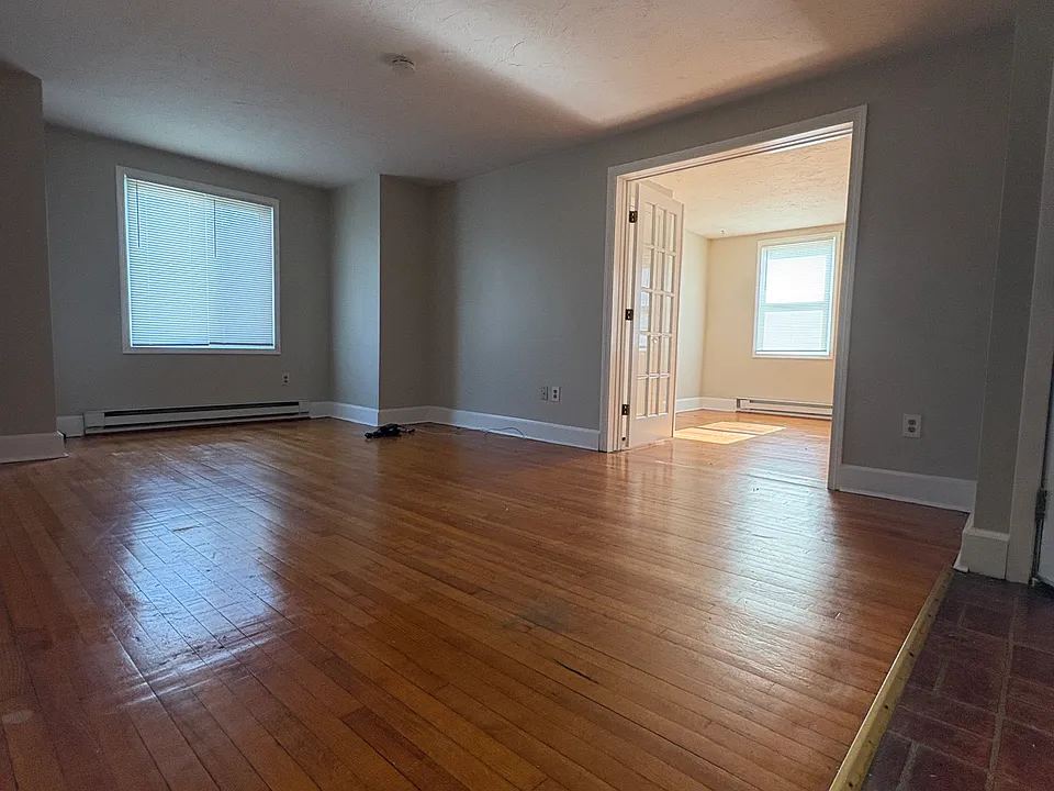 25 Coburn Ave #1.1