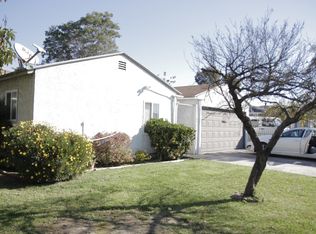 346 S Azusa Ave, Azusa, CA 91702