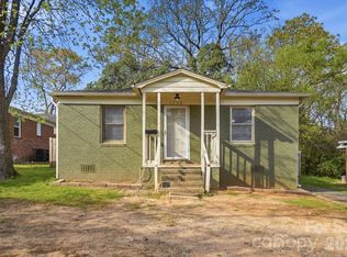 1716 Catherine Simmons Ave, Charlotte, NC 28216