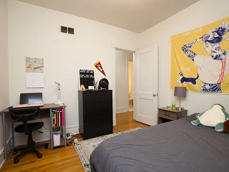 6717 N Sheridan Rd #S3 — Photo 13