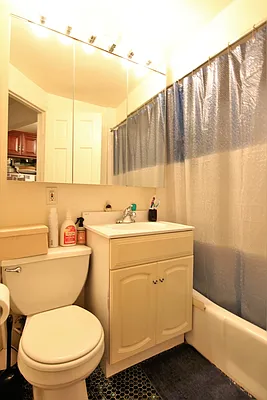 Rented by JK Dansar Corp | media 44