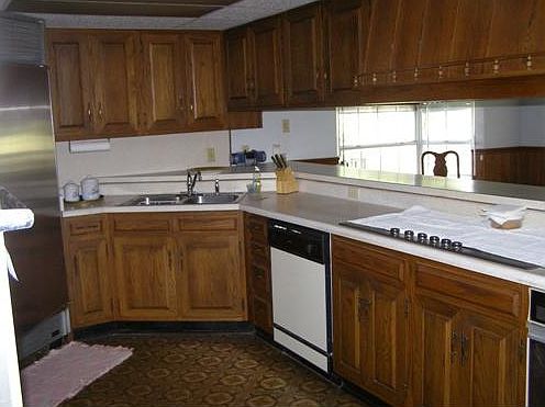 4th image of 5150 Shady Park Dr