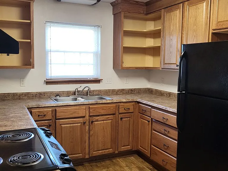 1908 Chris Ln #1910 — Photo 13