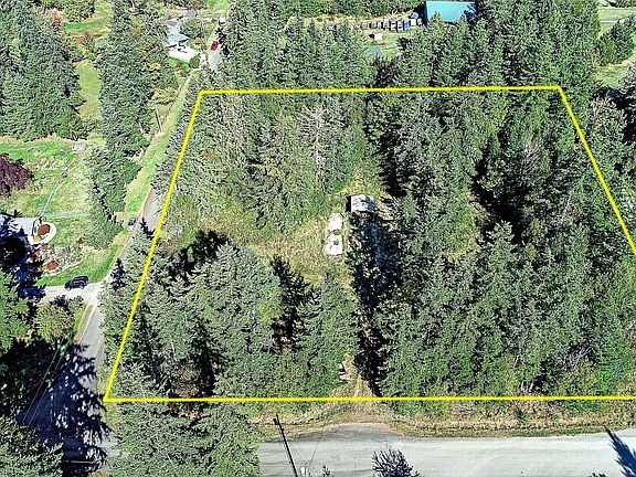 4th image of 710 Cheryl Ann Drive