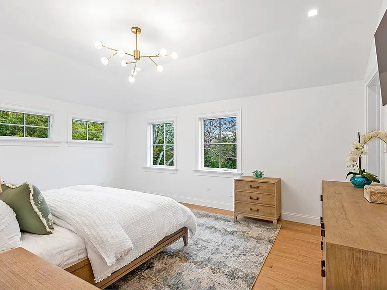 28 Dartmouth Rd — Photo 14