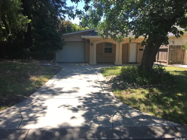 210 W Pearl Ave, Stockton, CA 95207