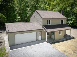 9220 Leonard St, Coopersville, MI 49404