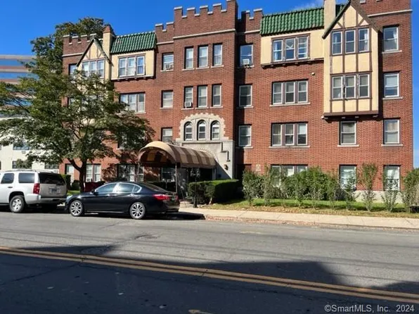 22 Glenbrook Road #211, Stamford, CT 06902