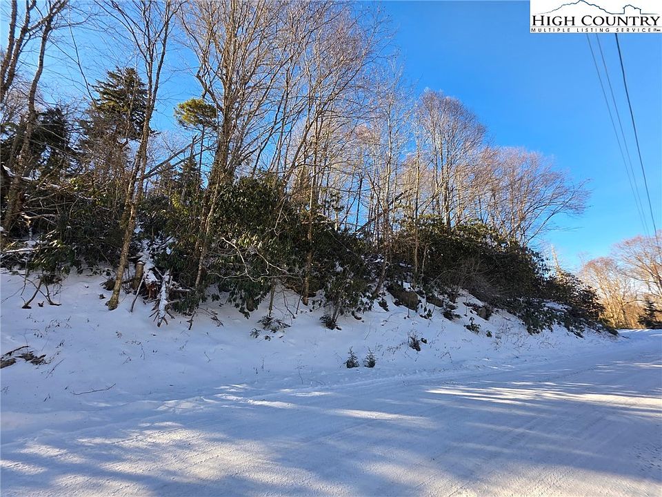 1st image of 137 Wild Daisy Lane