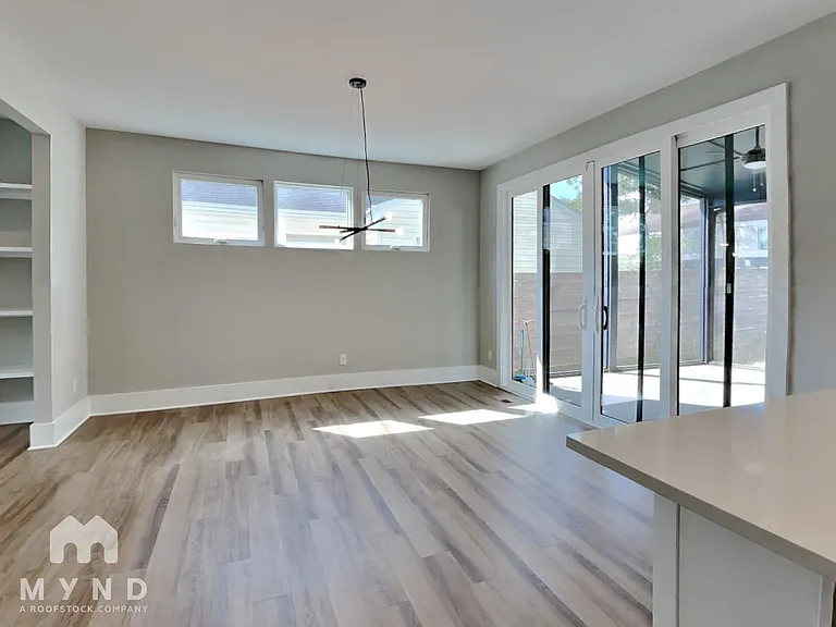 1214 Garner Rd — Photo 8