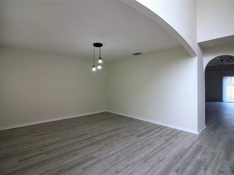 1222 Myopia Hunt Club Dr — Photo 4