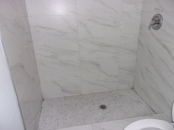 4th image of 4613 Greensboro Dr