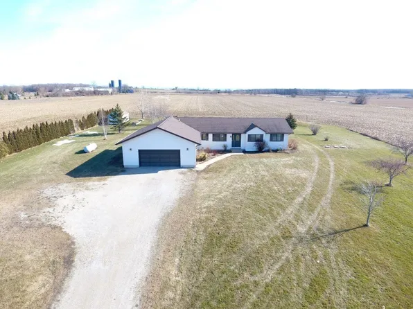 2304 Brussels Rd, Brussels, WI 54204