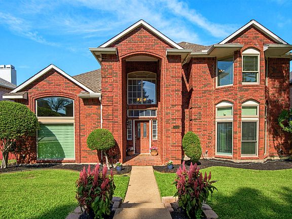 2nd image of 5013 Ridgecrest Dr