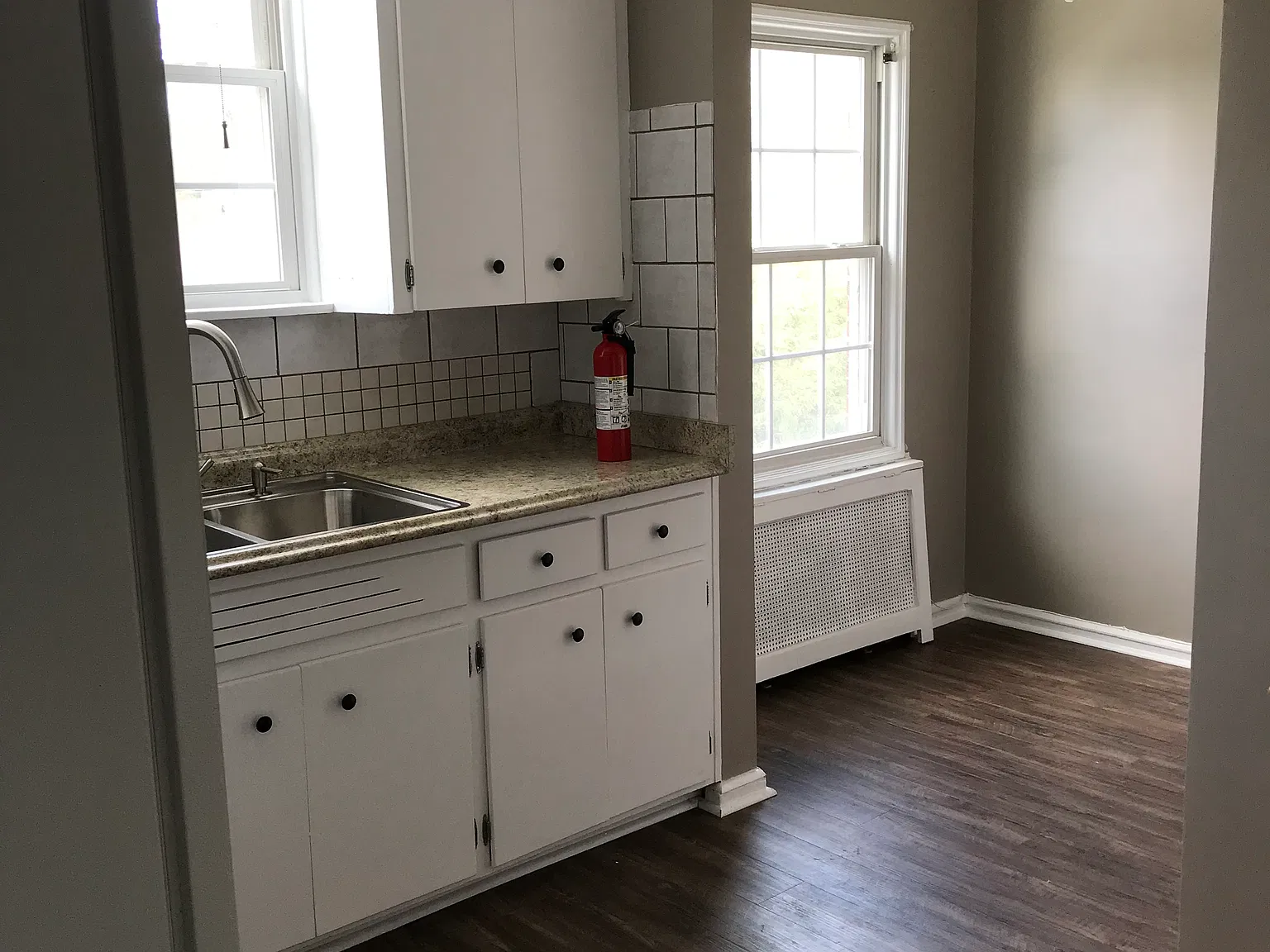 2 bed, 1100 sqft, $1,400 — Photo 4