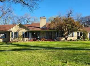 1225 E Union Bower Rd, Irving, TX 75061