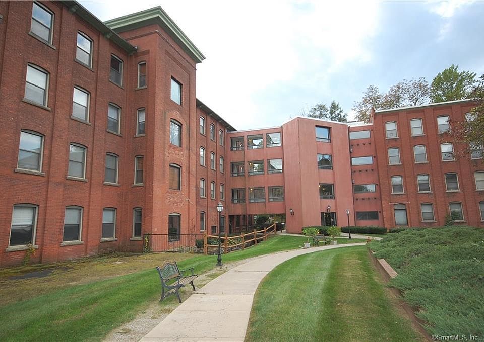 1st image of 222 East Williams Street East #220