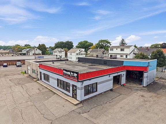 3rd image of 175 Mystic Ave