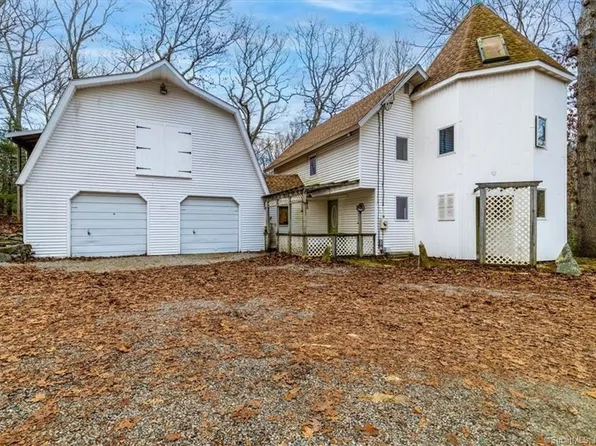2841 Gold Star Highway, Groton, CT 06355