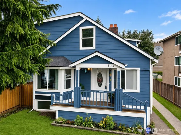 934 N 100th Street, Seattle, WA 98133
