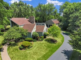 20785 N Meadows Ct, Kildeer, IL 60047