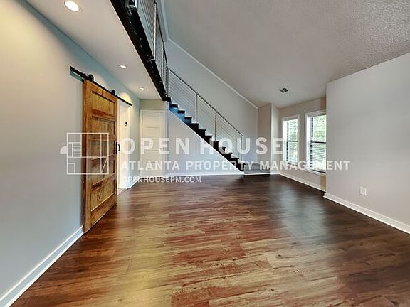 3rd image of 2197 Oakrill Ct