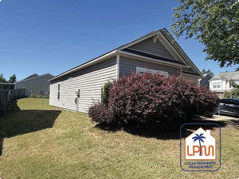 277 Cogburn Rd — Photo 2
